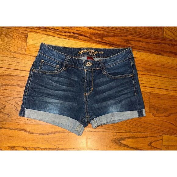 Arizona Jeans Pants - Arizona Jeans Denim Cuffed Shorts Blue Size 5 Distressed